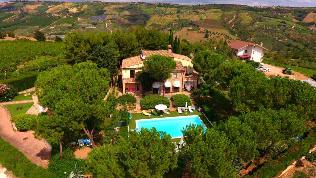 Villa Vittoria Citta Sant'Angelo Ngoại thất bức ảnh