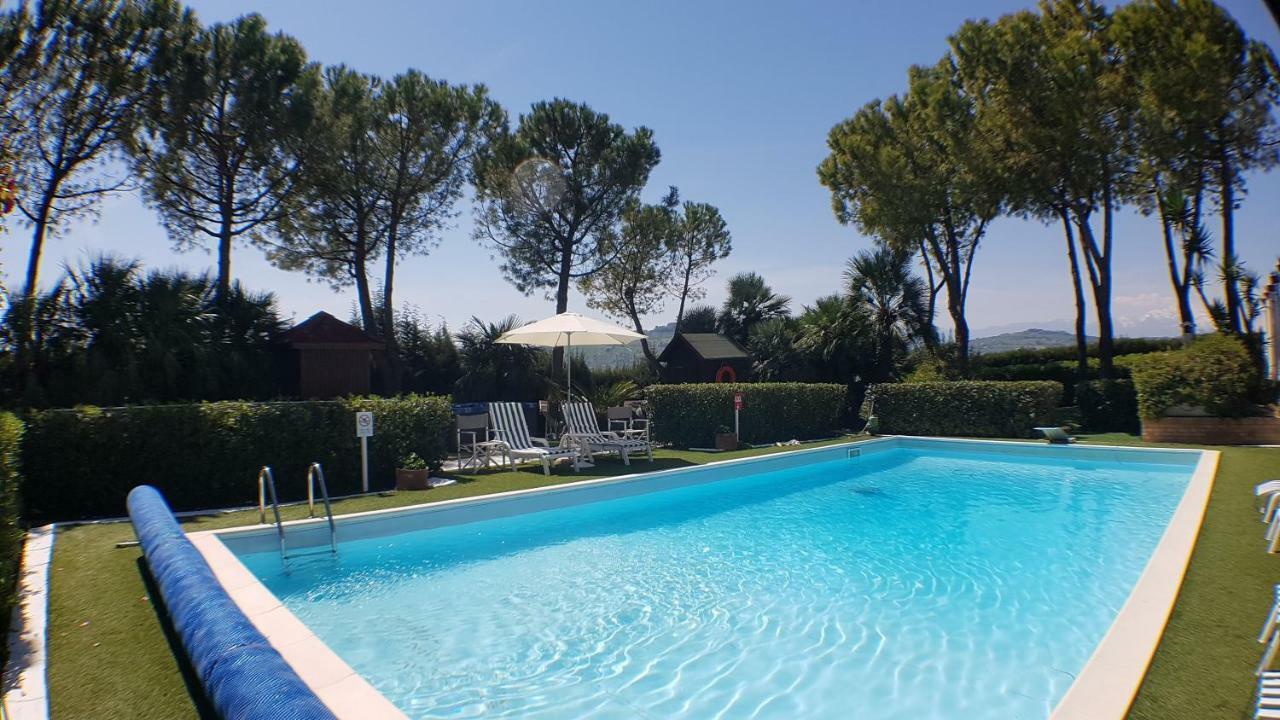 Villa Vittoria Citta Sant'Angelo Ngoại thất bức ảnh