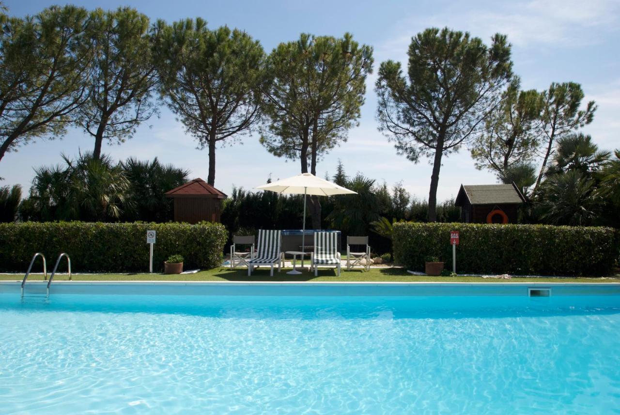 Villa Vittoria Citta Sant'Angelo Ngoại thất bức ảnh